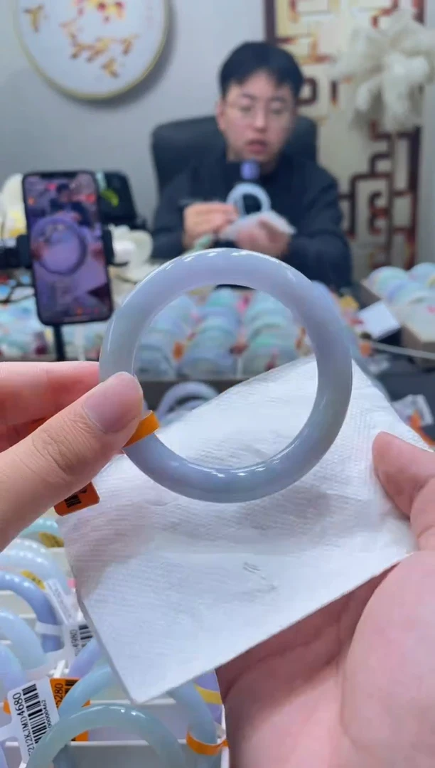 未镶嵌手镯翡翠137-56