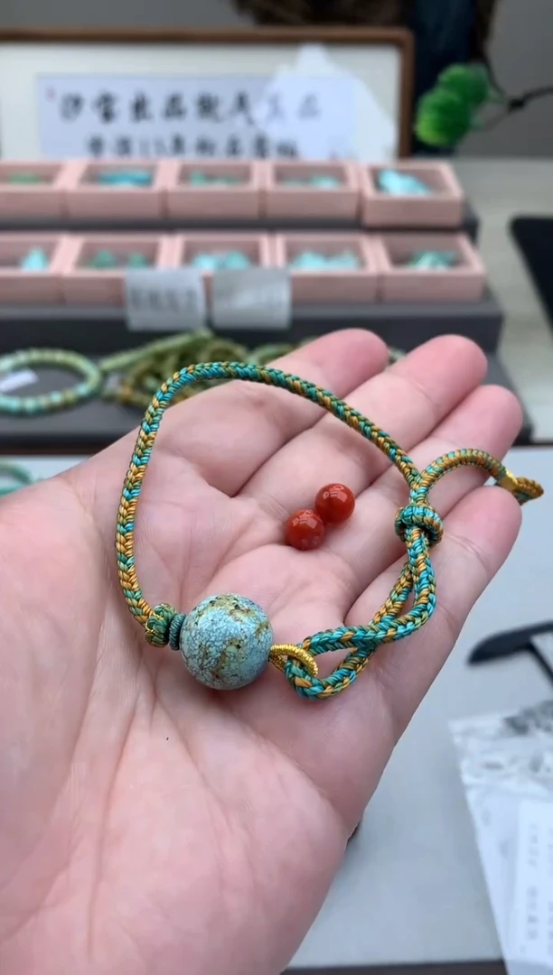 【闪购商品】南红玛瑙未镶嵌手绳A147