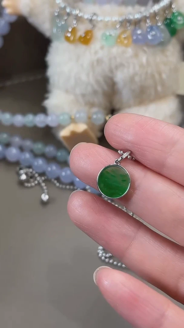 翡翠18K金镶嵌吊坠(不含链)天然缅甸翡翠吊坠