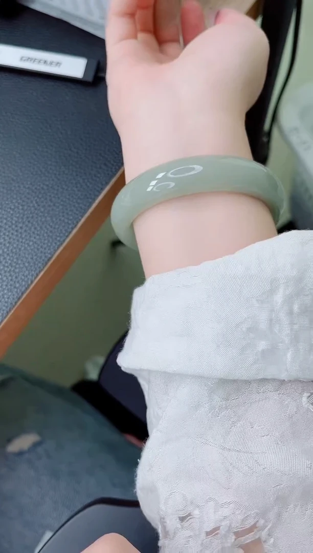 石英质玉手镯未镶嵌112-61/62