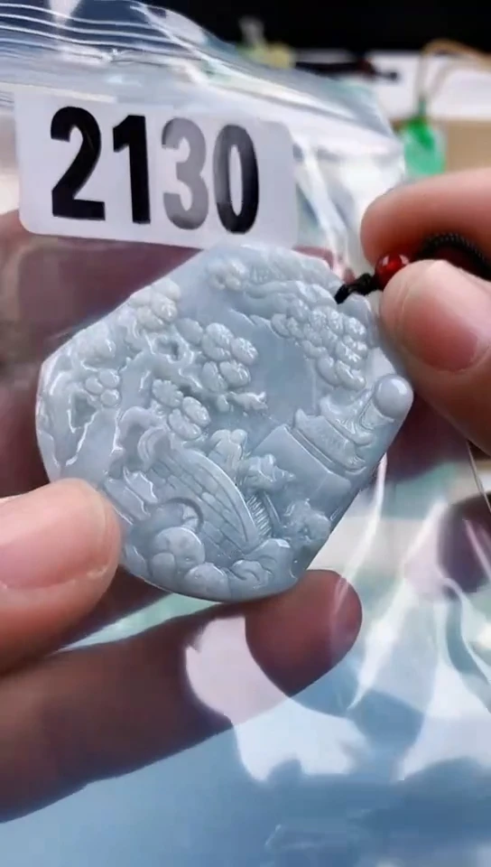 【闪购商品】翡翠挂件未镶嵌天然翡翠吊坠挂件