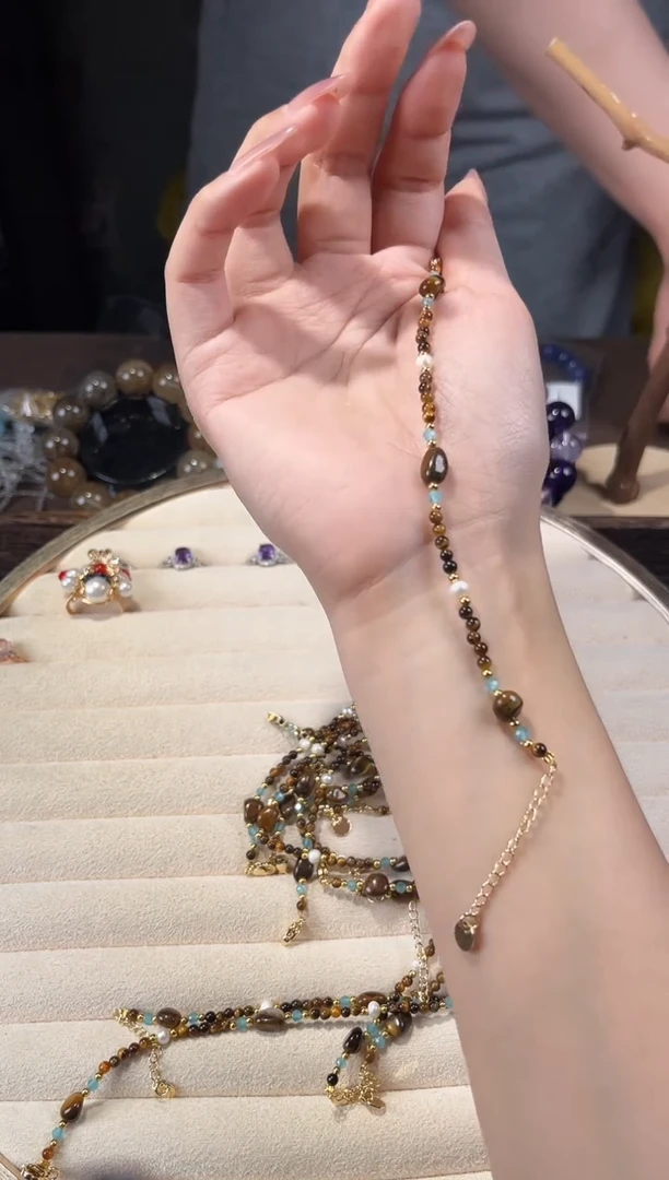 手链未镶嵌水晶虎眼珠珠设计款手链