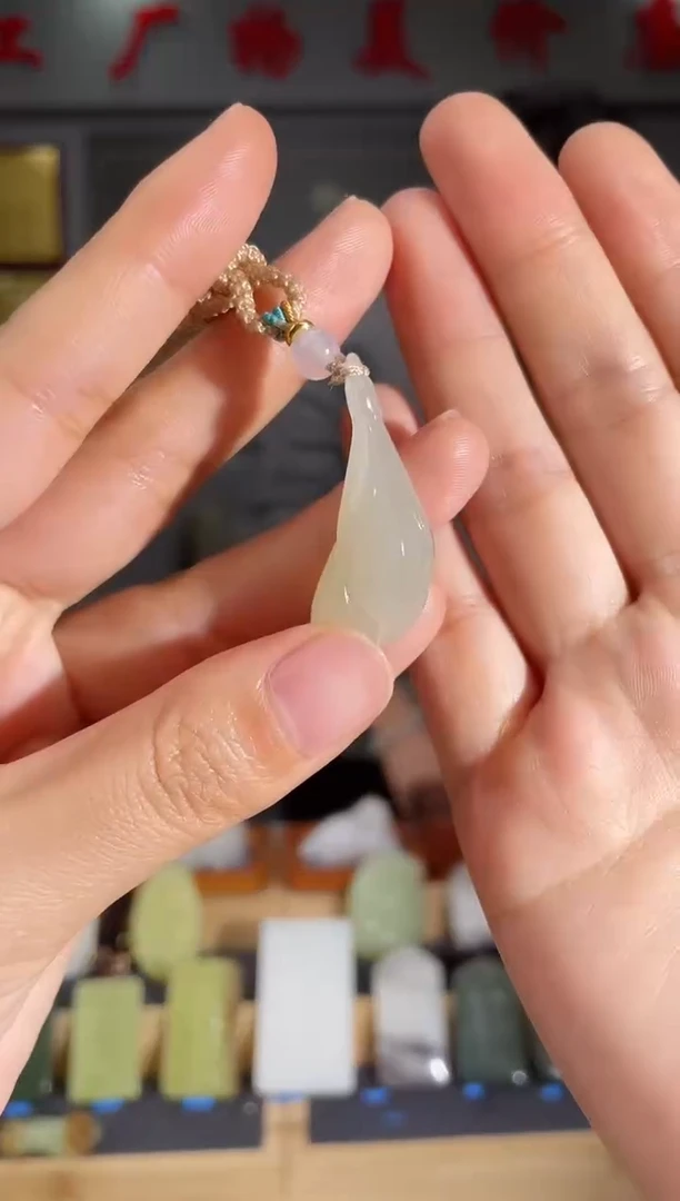 【闪购商品】和田玉颈饰未镶嵌拍一发一 多样性发货