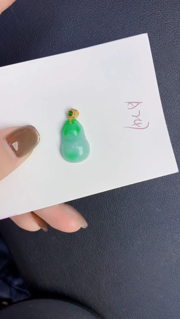 颈饰未镶嵌翡翠缅甸天然翡翠A货