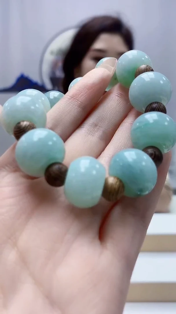 未镶嵌定制翡翠4829DD-毛货手串105