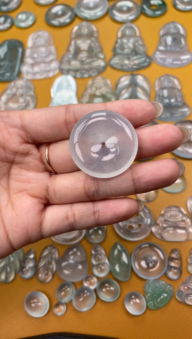 翡翠未镶嵌吊坠(不含链)平安扣 31.5 6.2