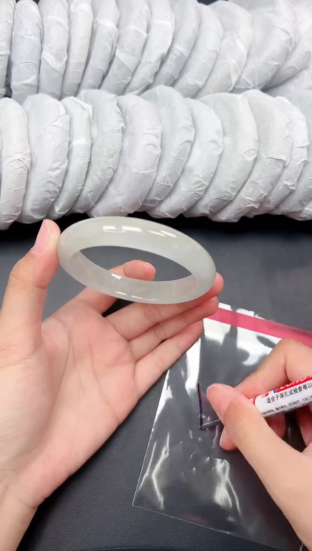 精品手镯，一物一拍P-015