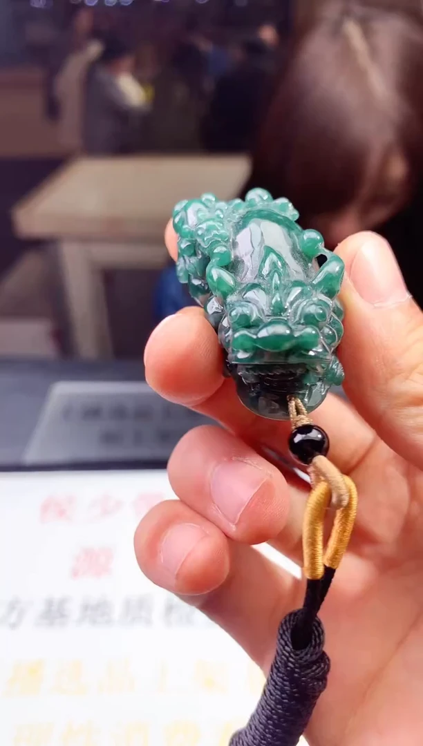 未镶嵌定制翡翠天然A货翡翠拍一发一