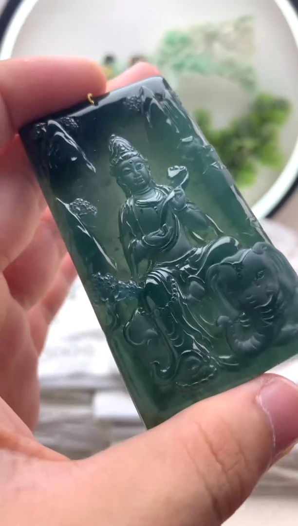 颈饰未镶嵌翡翠普贤