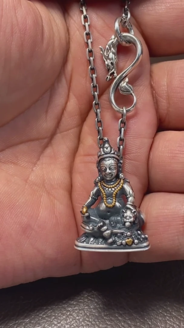 【闪购商品】诺拉（多样性发货，发其一）