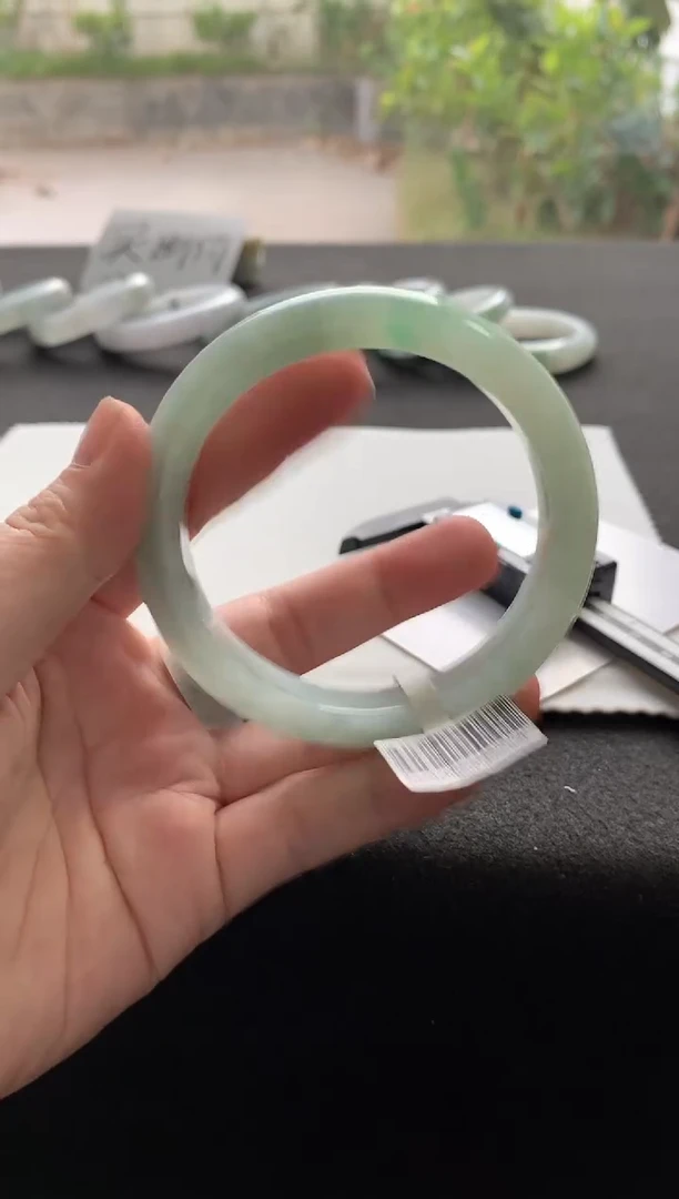 未镶嵌手镯翡翠61.9正圈买断Y2590