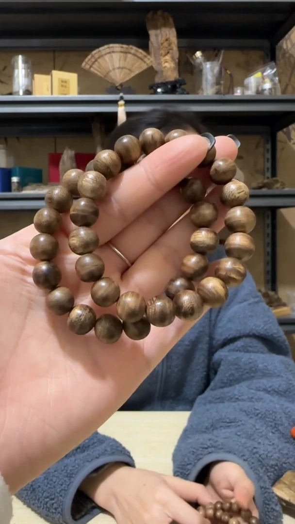 【闪购商品】沉香手串莞香水阁野料手串多样性发一条卡1.0