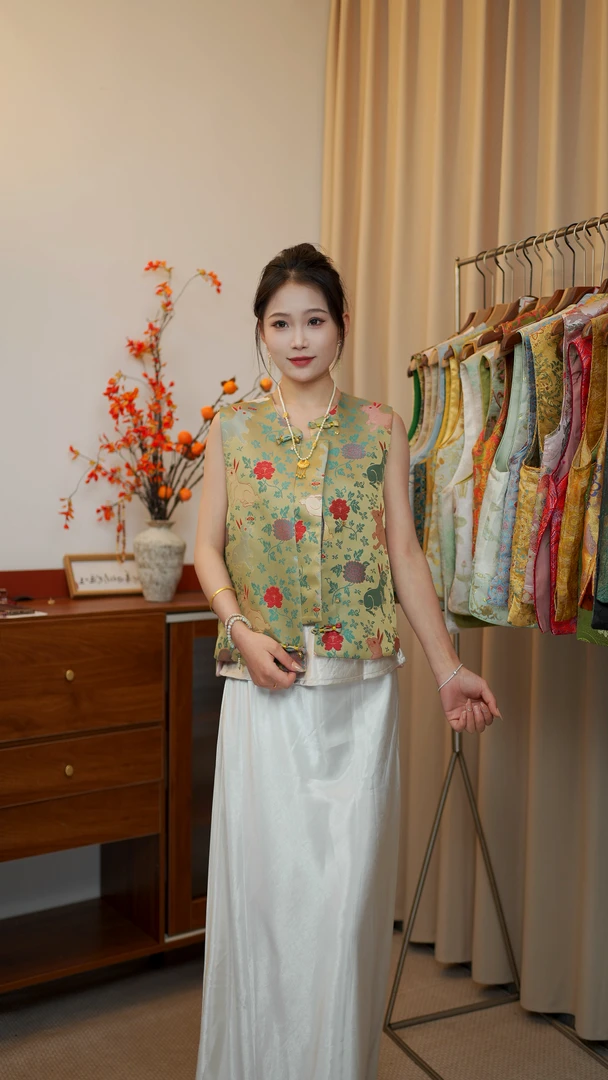 CHUNTIAN/【玉兔衔花】2025新中式宋锦提花提花马甲