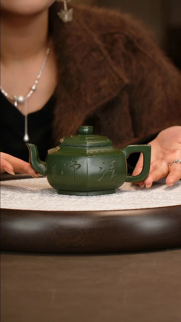 葛岳纯 六方雪华 老绿泥 350c/龙盖杯