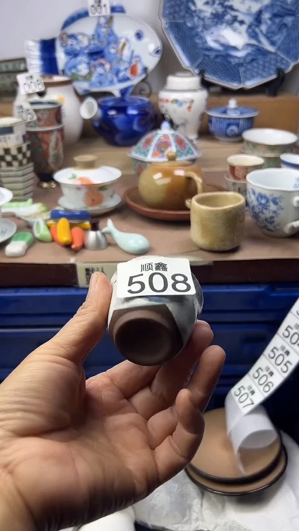 陶心****姐顺鑫工艺品店闪购