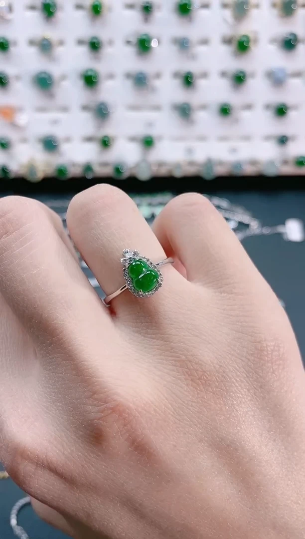 【闪购商品】翡翠戒指银S925镶嵌天然翡翠