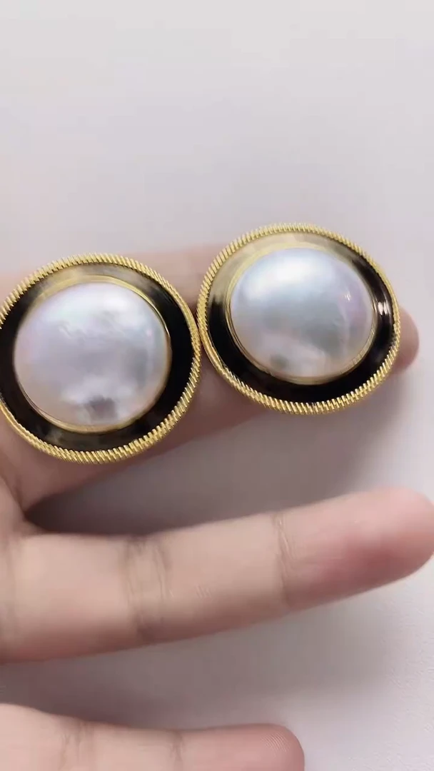 【闪购商品】拼合珍珠（马贝珠）耳饰银S925镶嵌海水马贝珍珠耳钉