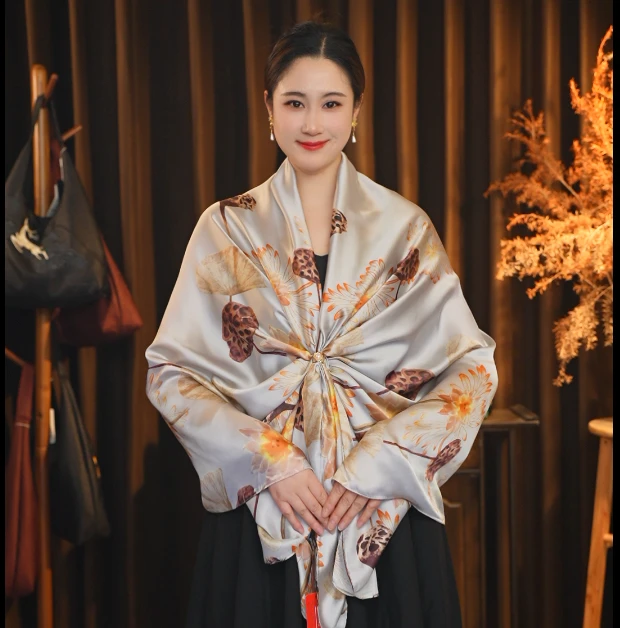 1378【银灰莲蓬】 丽景段90X180左右丝巾长巾