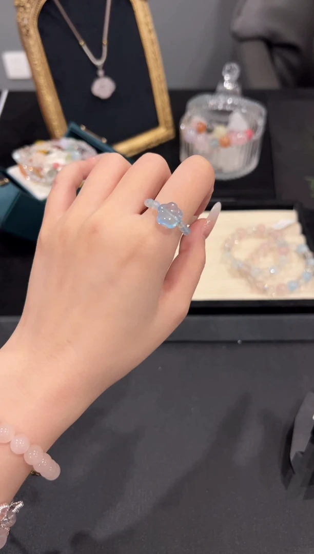 水晶手链未镶嵌海蓝宝戒指