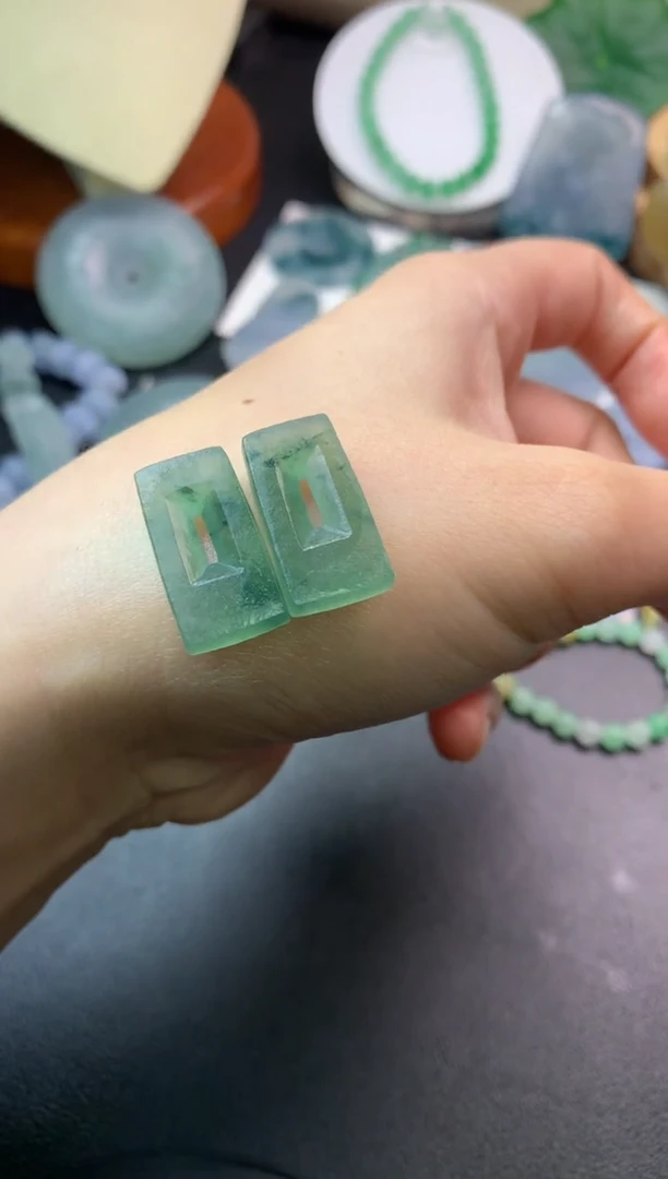 定制翡翠未镶嵌毛货