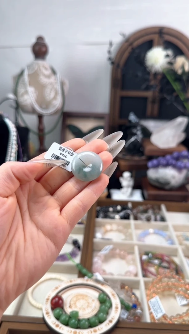 翡翠未镶嵌吊坠(不含链)l***y翡翠吊坠卡23+