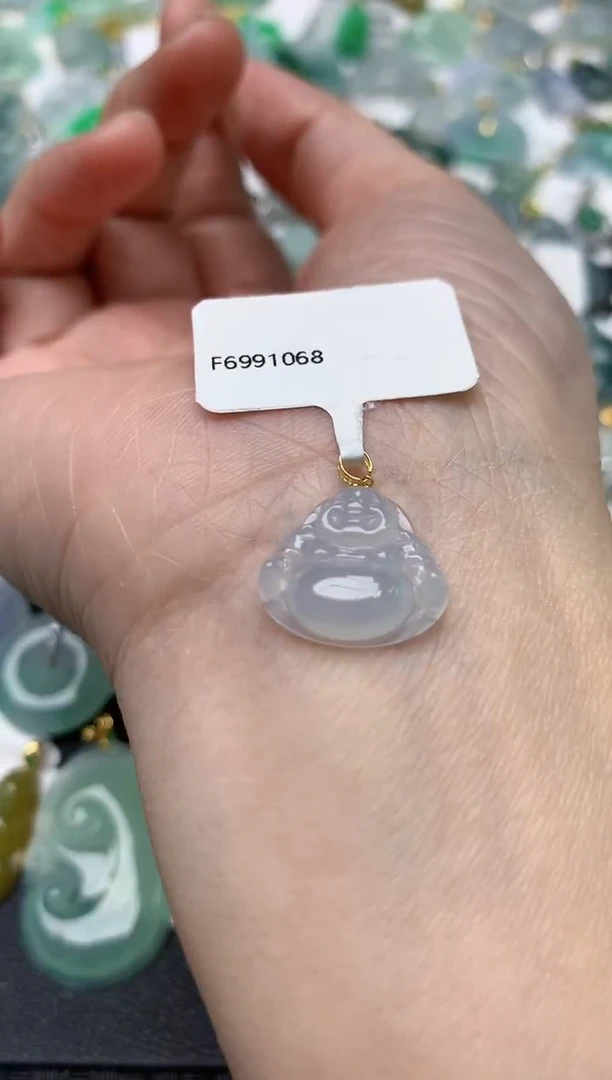 颈饰18K金镶嵌翡翠天然缅甸A货翡翠