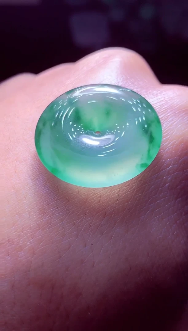 未镶嵌定制翡翠怎****?翡翠毛货定制