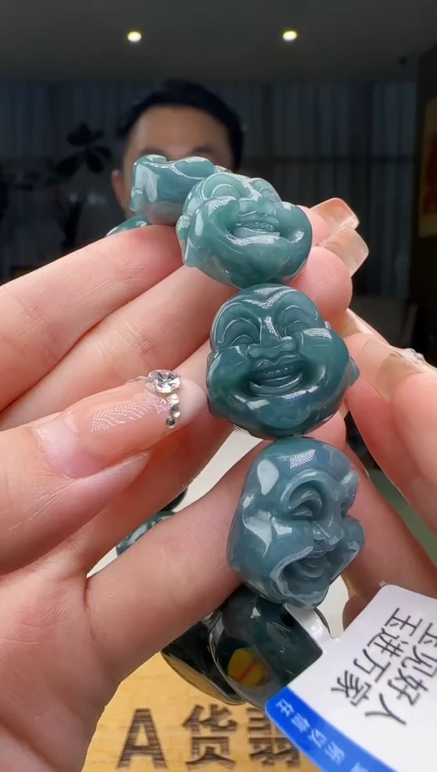 【闪购商品】翡翠手串未镶嵌多样性发一CC@@60B7J09390