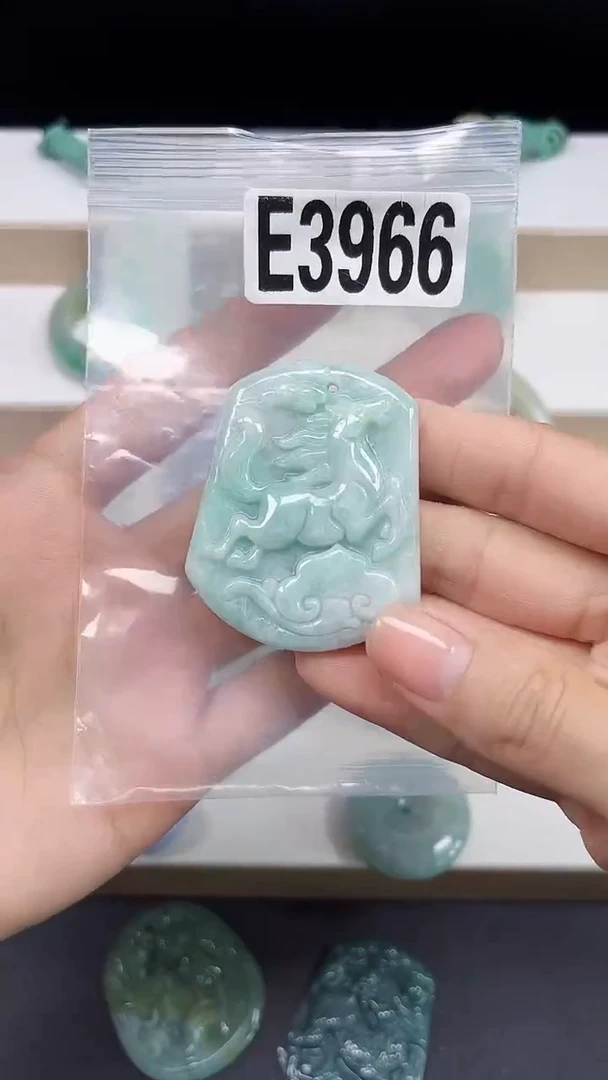 颈饰未镶嵌翡翠翡翠珠宝吊坠挂件