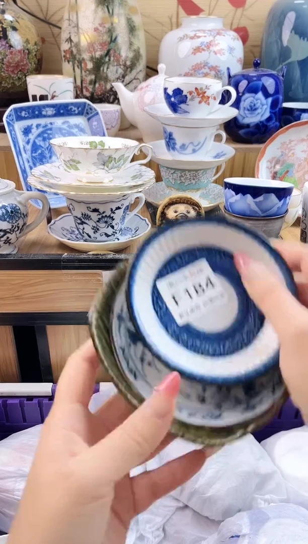 博****芳==============f184