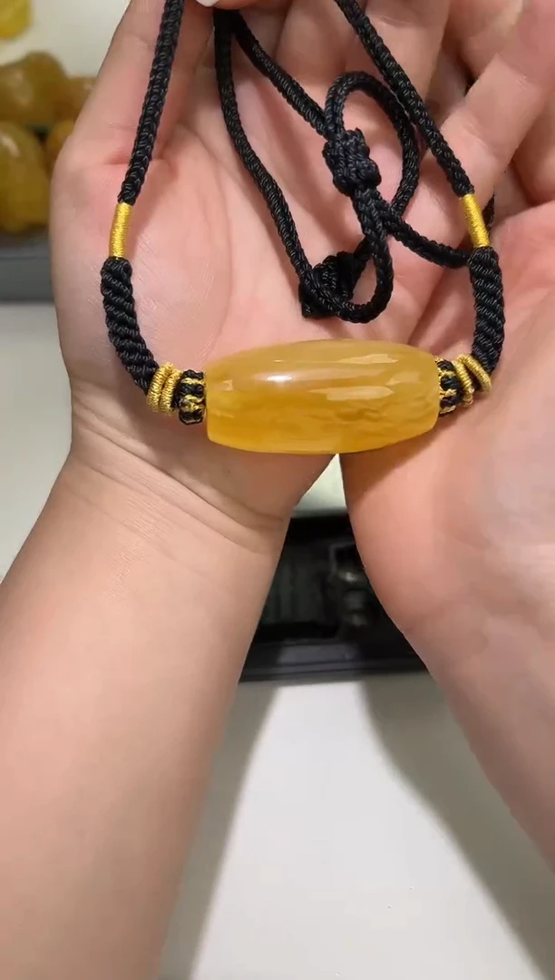 裸石琥珀未镶嵌琥珀蜜蜡吊坠