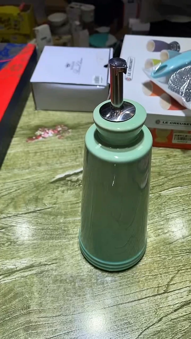 瓷片碗碟好物一件不留@@1