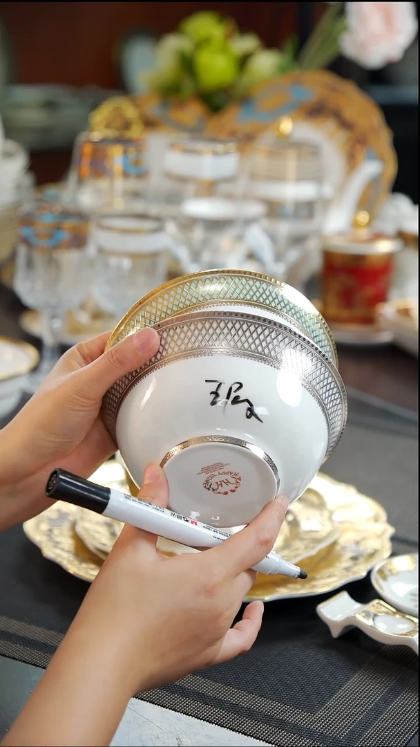 瓷片5.5寸面碗2个混搭  福利价