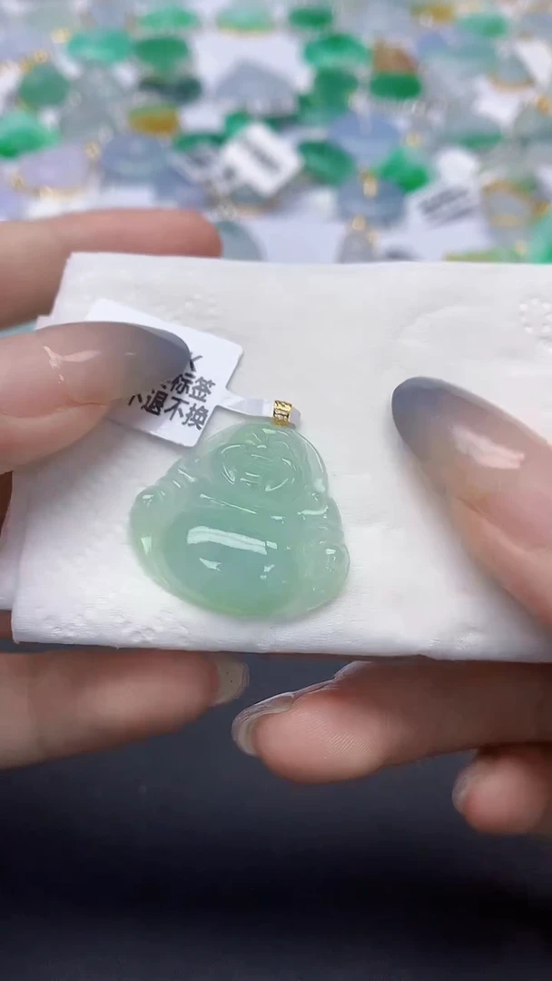翡翠未镶嵌颈饰天然缅甸a货翡翠