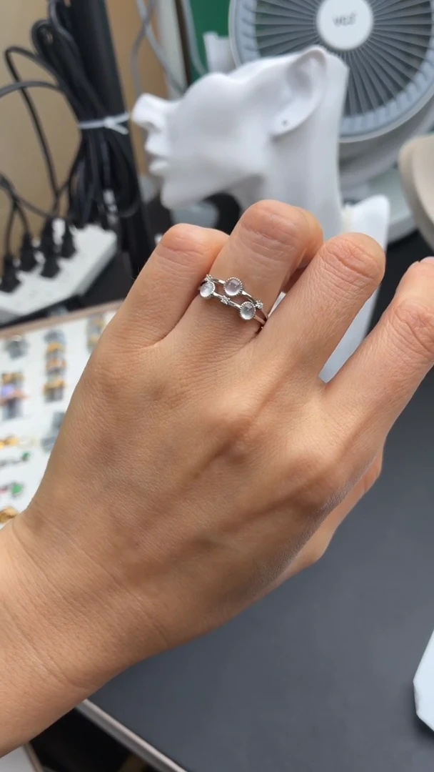 颈饰未镶嵌翡翠天然翡翠A货