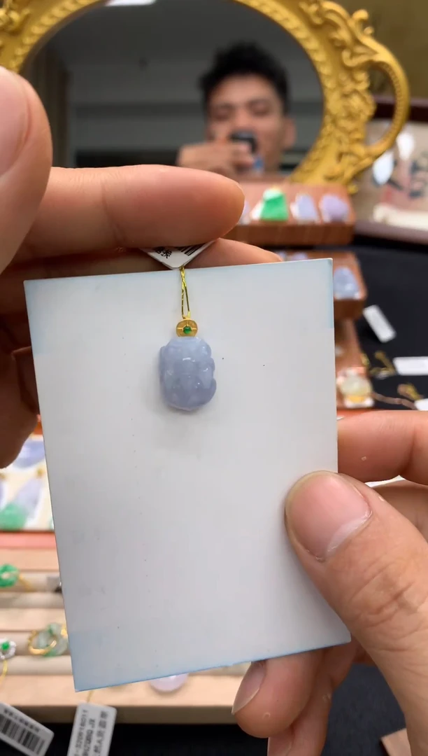 吊坠(不含链)18K金镶嵌翡翠貔貅