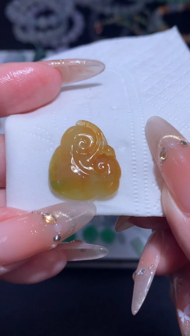 未镶嵌定制翡翠如意