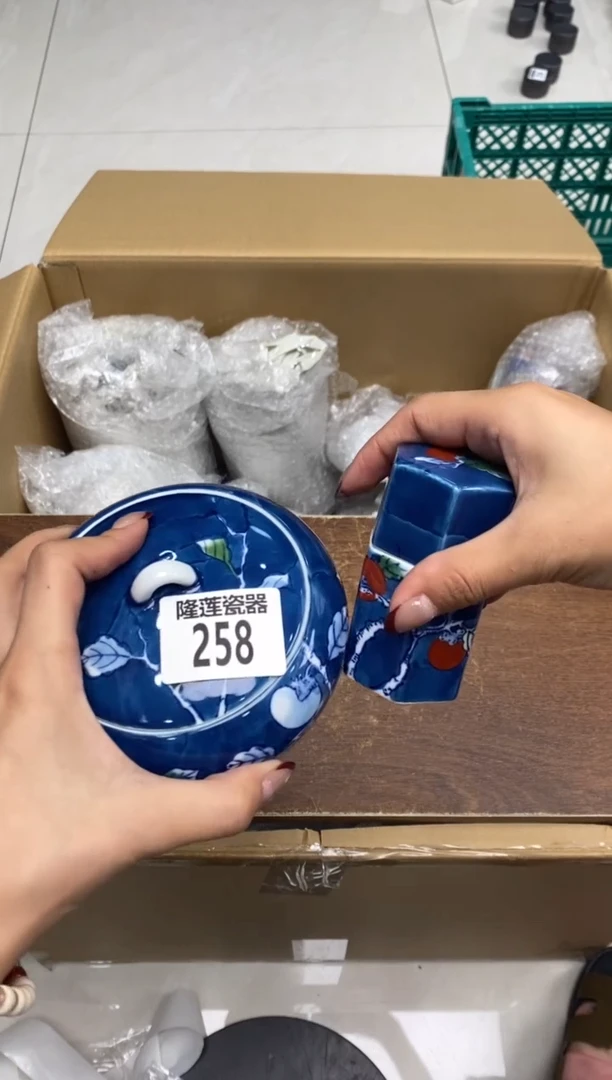 瓷片D****！隆莲瓷器欢迎大家