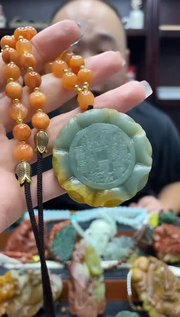未镶嵌岫玉吊坠·