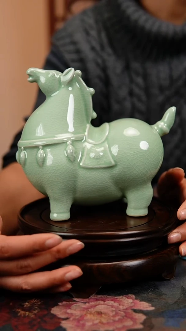 瓷片原产地原矿釉汝瓷