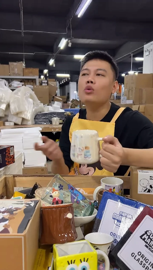 瓷片七宝大肚杯