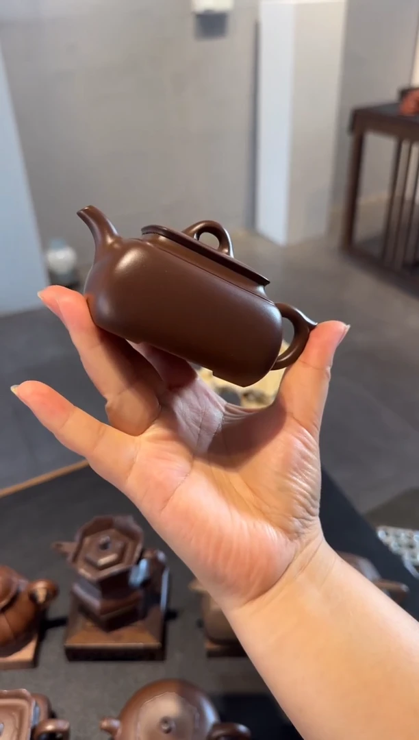 茶壶紫砂吉**意长四方 紫砂壶