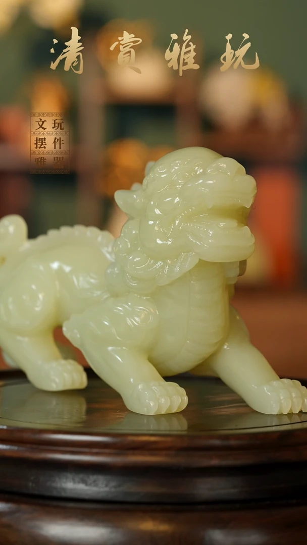 玉《吞金霸王貔貅摆件》手把件摆件