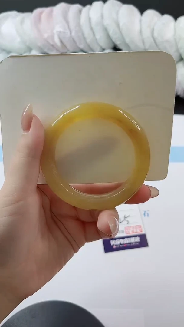 未镶嵌手镯石英质玉多样性发货L25