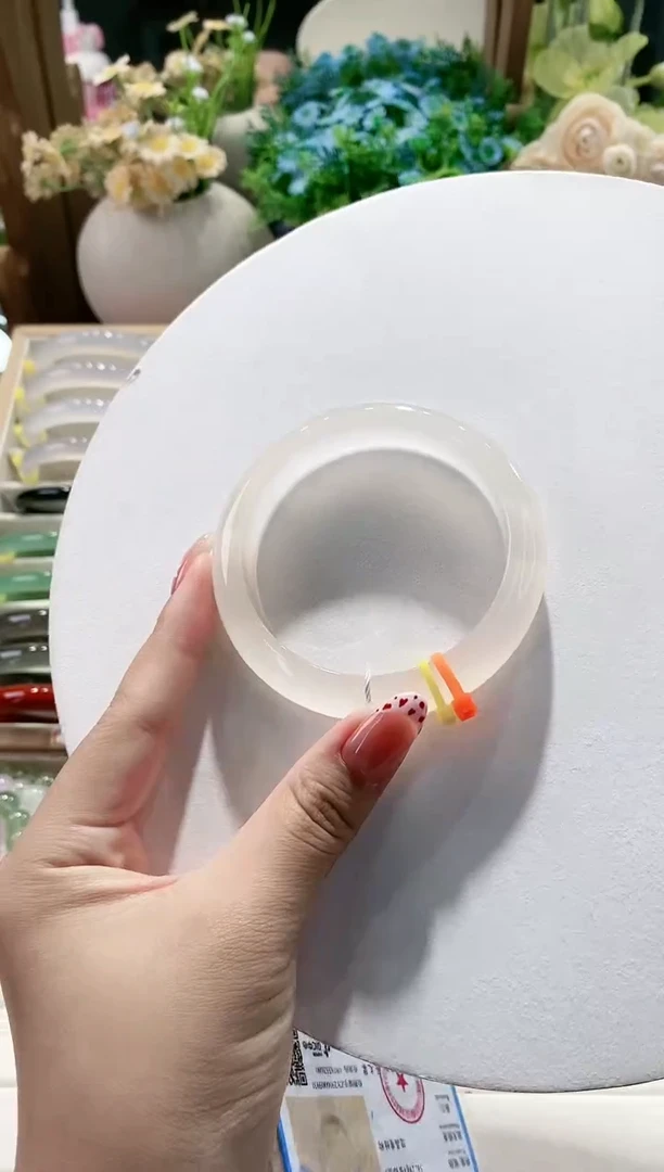 玛瑙/玉髓手镯未镶嵌73-59