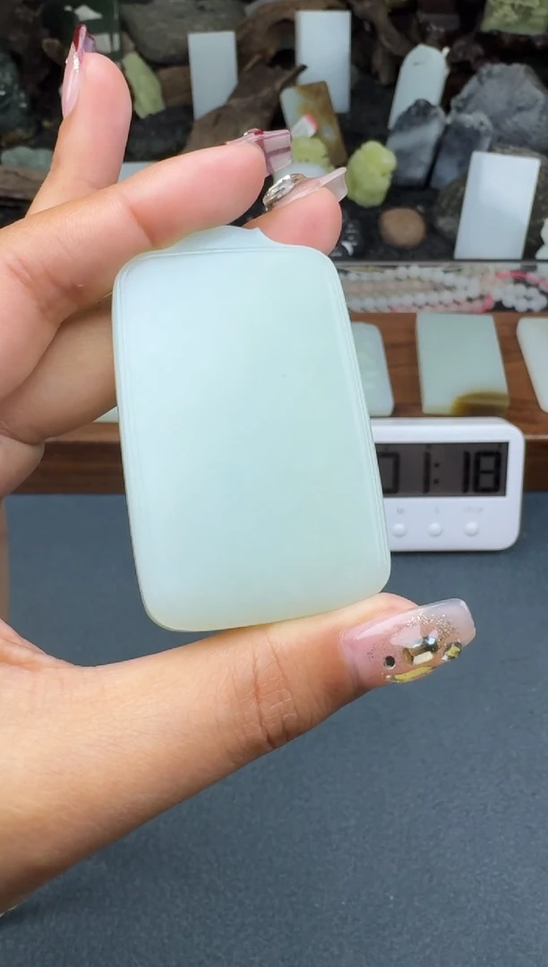 【闪购商品】和田玉颈饰未镶嵌菲菲