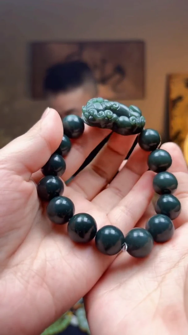 手链未镶嵌和田玉貔貅手串