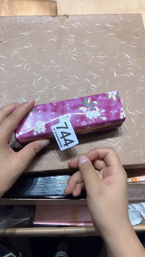 瓷片A****?744...........
