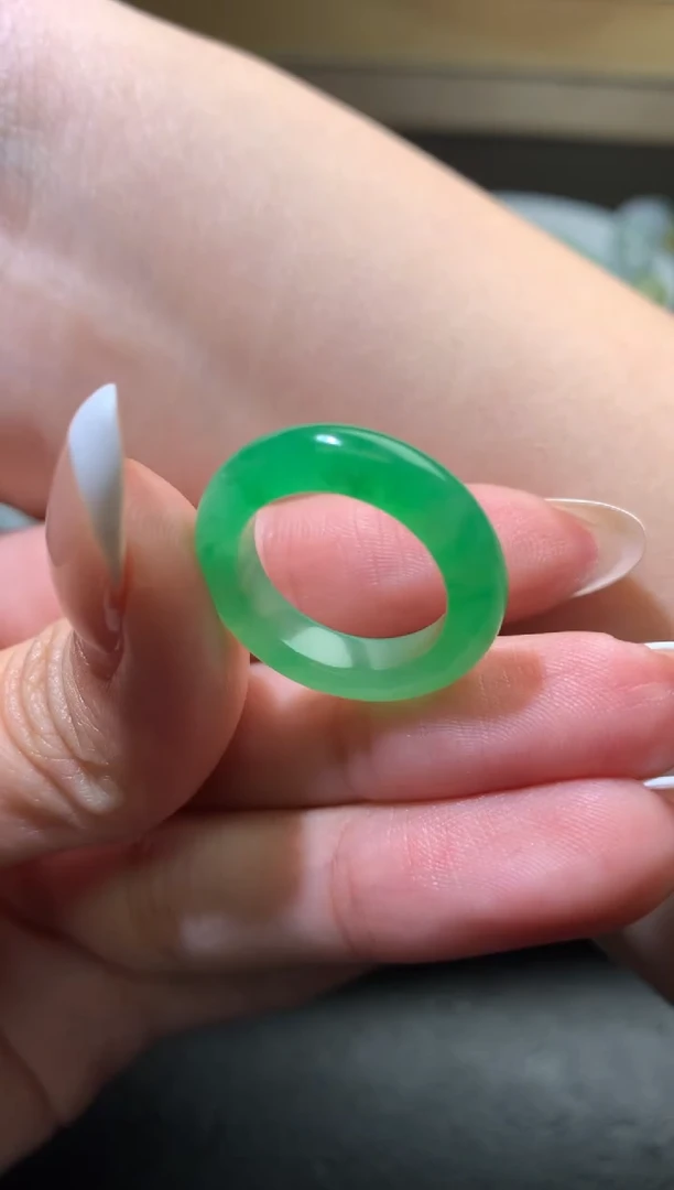 未镶嵌定制翡翠蓉毛货8 9 10圈口