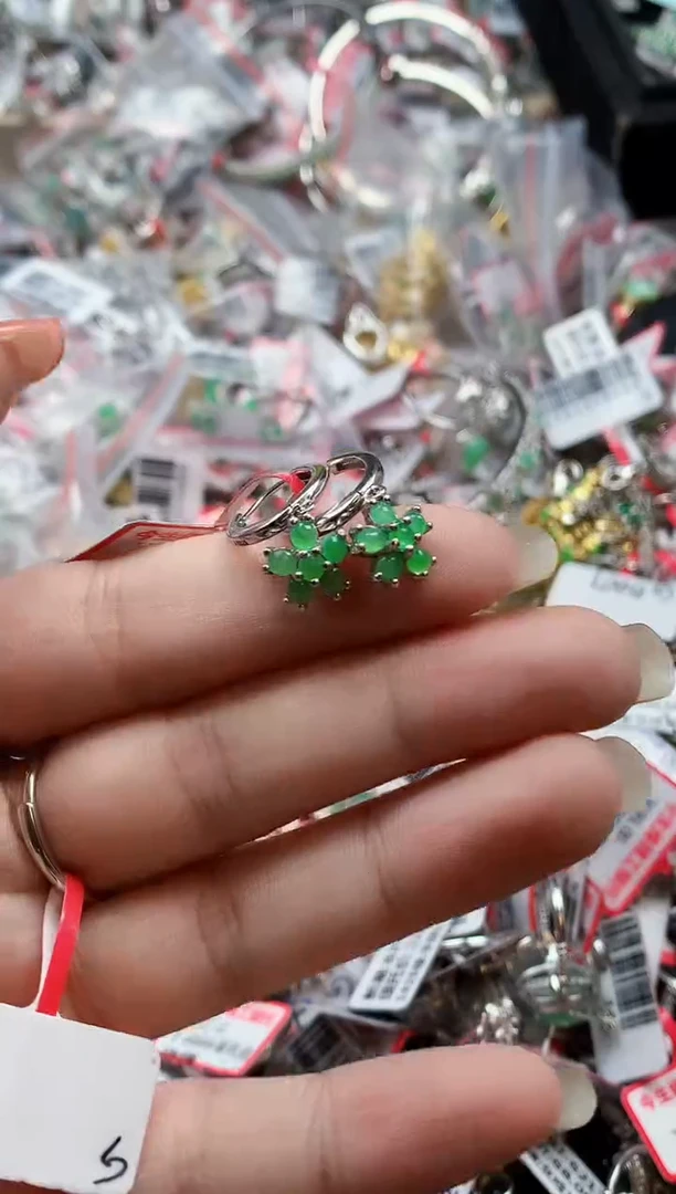 银S925镶嵌戒指翡翠天然A货缅甸翡翠